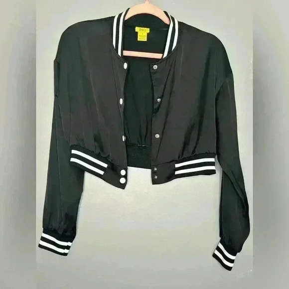 Daisy Black and White Bomber Women's Jacket (491) - Picture 3 of 9